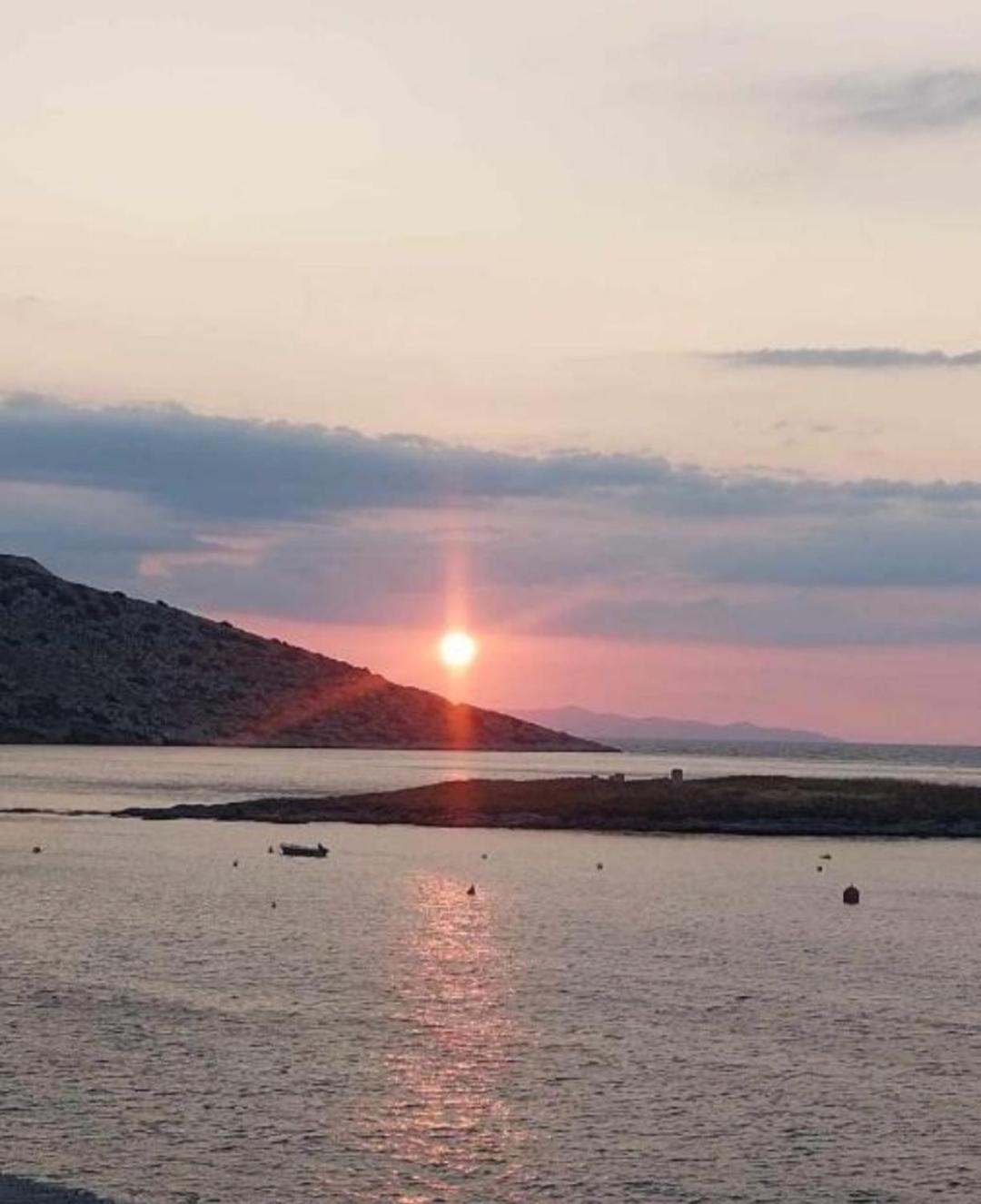 Pallas Seaside 1 Athén Kültér fotó
